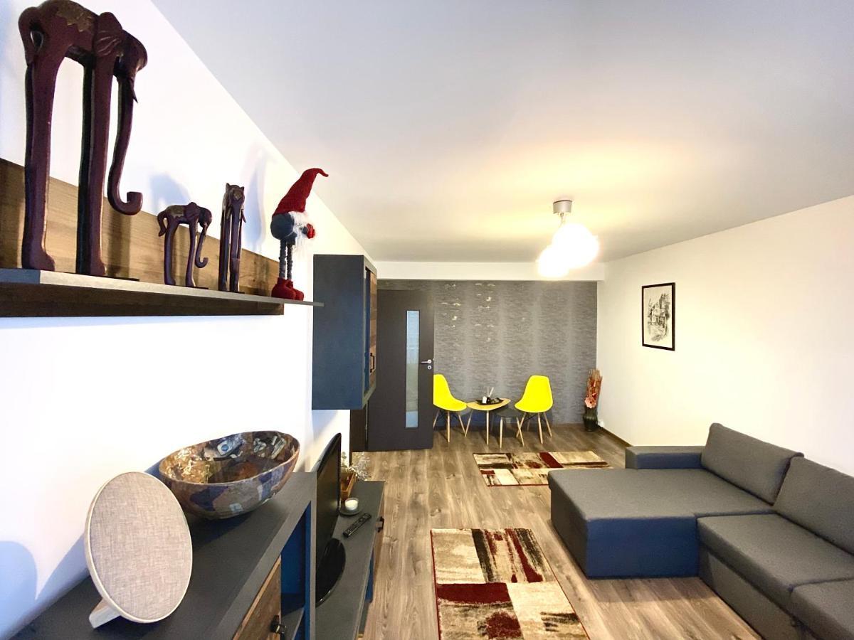 בראשוב Urban Guesthouse מראה חיצוני תמונה